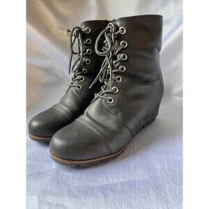 Unionbay Womens Size 9.5 Gray Faux Leather Hidden Heel Booties Boots Shoes